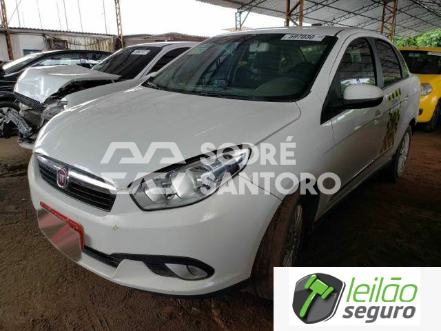 LOTE 016 FIAT/GRAND SIENA ESSENCE 1.6 16V E.TORQ 2016