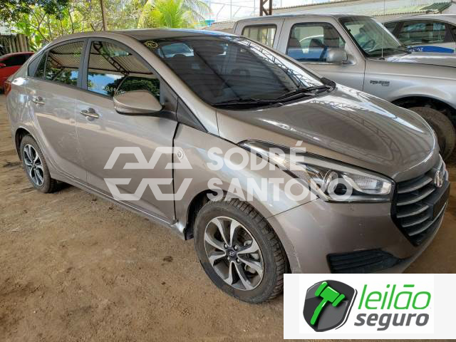 LOTE 040  HYUNDAI/HB20S COMFORT PLUS 1.6 16V CVVT 2019