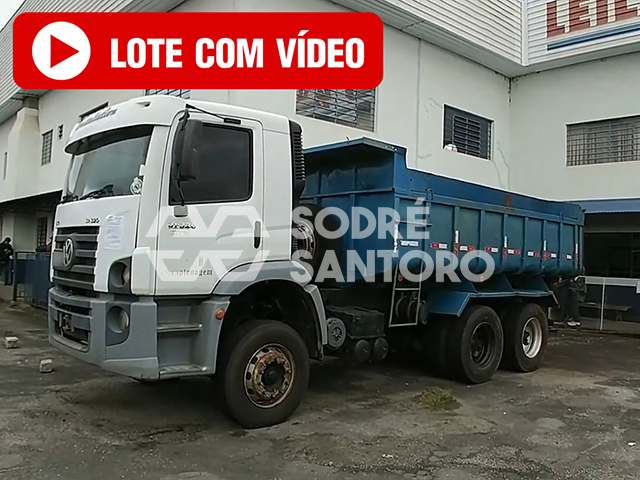 LOTE 005 - VW CNC 6x4 Basculante 2010