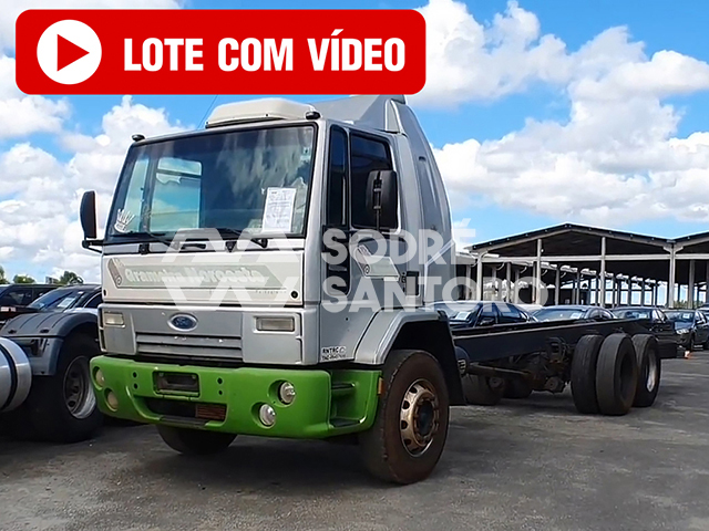 LOTE 010 - Ford CARGO 1317 2011