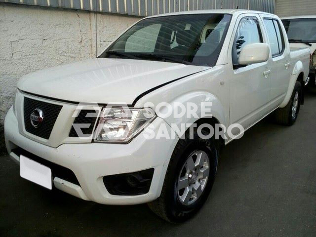 LOTE 024 - NISSAN Frontier 2.5 TD CD SV Attack 4x2 2014