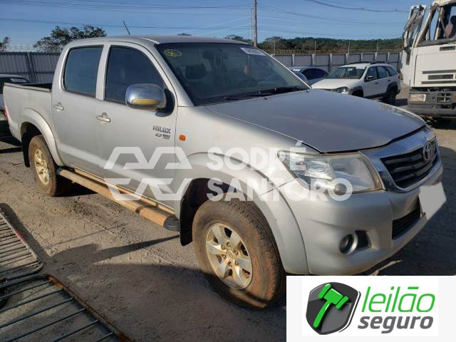 LOTE 019  TOYOTA/HILUX CD SR 2.7 16V VVT-I