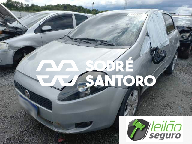 LOTE 015 FIAT/PUNTO ATTRACTIVE 1.4 FIRE 2011