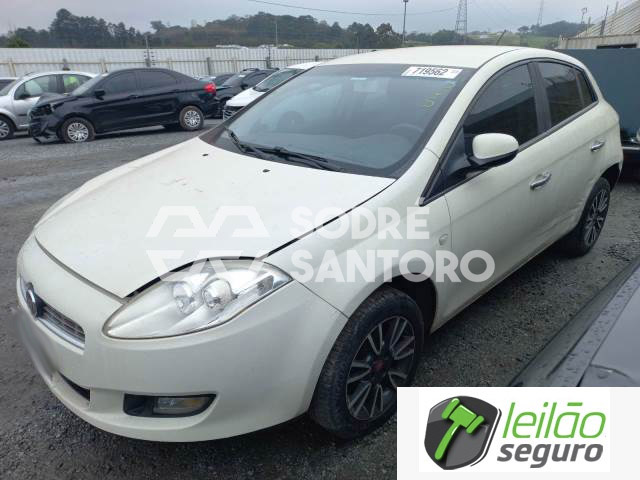 LOTE 004 FIAT/BRAVO ESSENCE 1.8 16V E.TORQ 2014