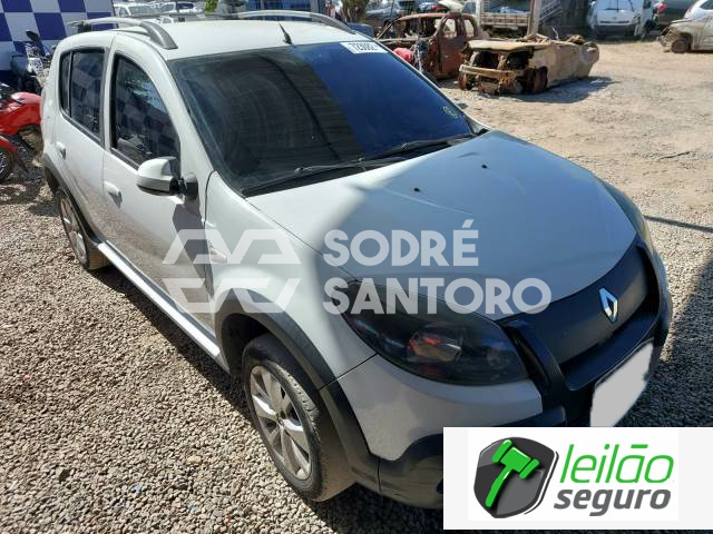 LOTE 033 RENAULT/SANDERO STEPWAY 1.6 16V HI-FLEX 2014